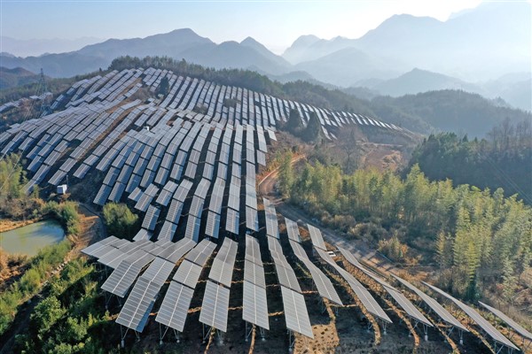 Çin’de 2023 yılında 2,8 trilyon yuanlık enerji yatırımı yapıldı