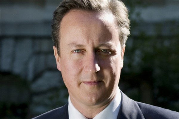 Cameron: “Müttefik olarak Birleşik Krallık ve ABD saldırganlıkla mücadele ediyor”