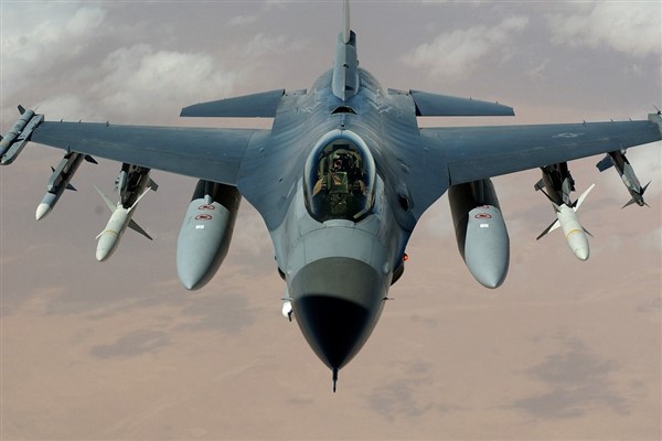 İsrail’e ait savaş uçakları Hizbullah hedeflerine saldırı düzenledi